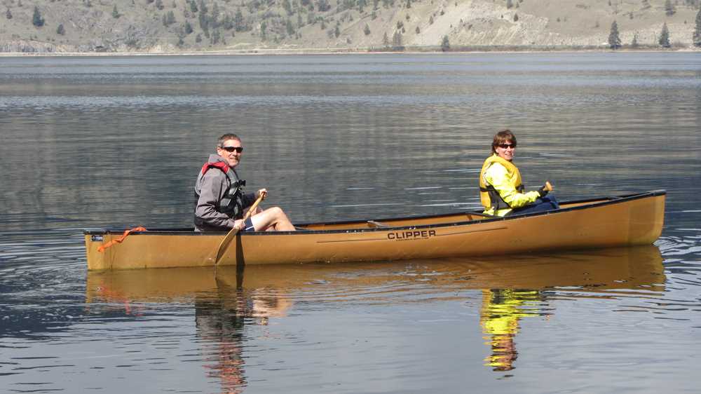 What to do in Kelowna: canoeing