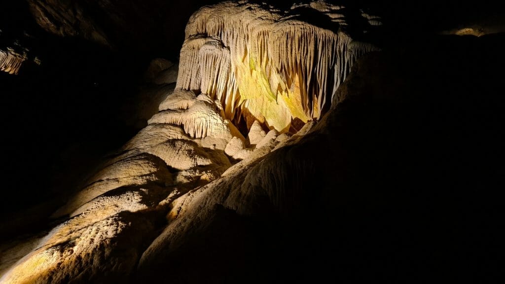 Rock formations in Carlsbad Caverns