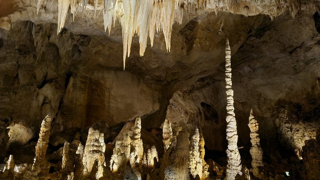 Visiting Carlsbad Caverns: rock formations