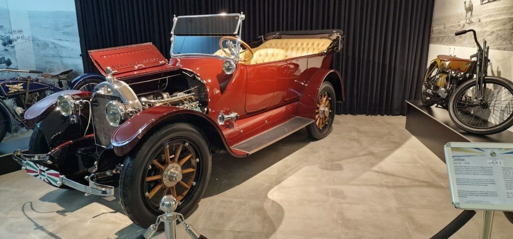 Antique looking car